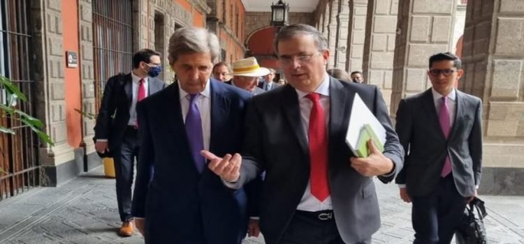 Ebrard anuncia con John Kerry que México trabaja en transición a energías limpias Ebrard anuncia con John Kerry que México trabaja en transición a energías limpias