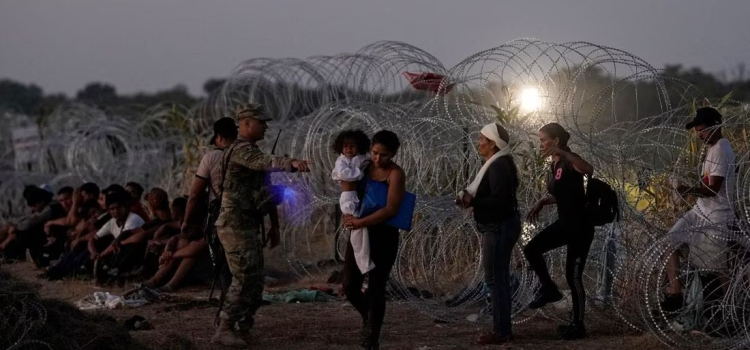 Texas cierra el cruce fronterizo para frenar el paso de migrantes