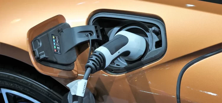 El Paso Impulsa la Instalación de 74 Estaciones de Carga para Autos Eléctricos