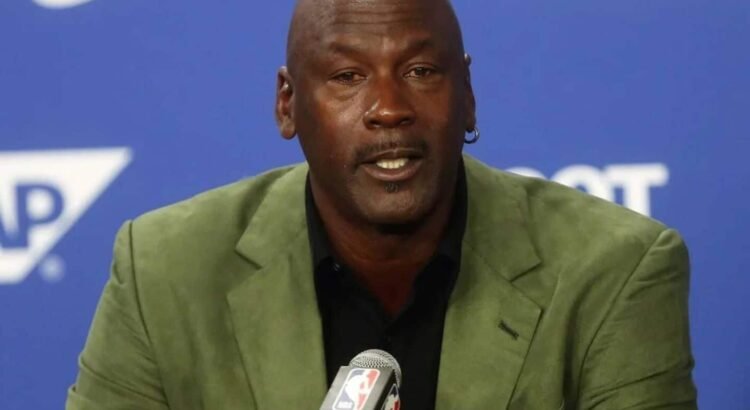 Michael Jordan vuelve a la NBA para la temporada 2025-26