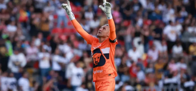 Keylor Navas debuta con Pumas como capitán