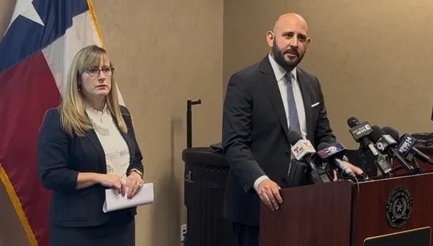 Fiscal de distrito de El Paso advierte sobre estafas inmobiliarias