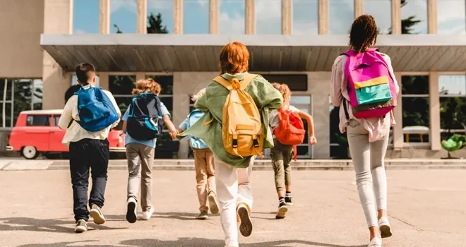 Vacunas gratuitas para niños elegibles a través de clínicas comunitarias