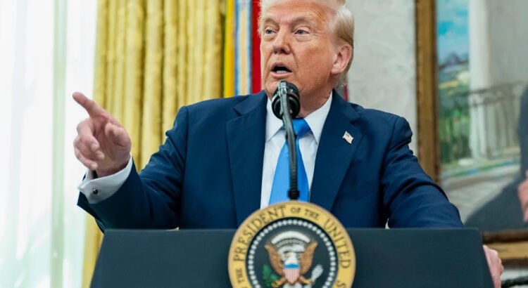 Trump no descarta buscar un tercer mandato Trump no descarta buscar un tercer mandato