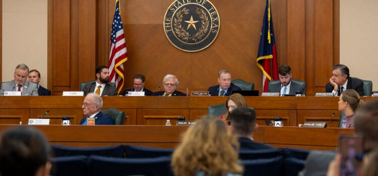 Legisladores de Texas discuten la libertad de expresión tras el asesinato de Charlie Kirk